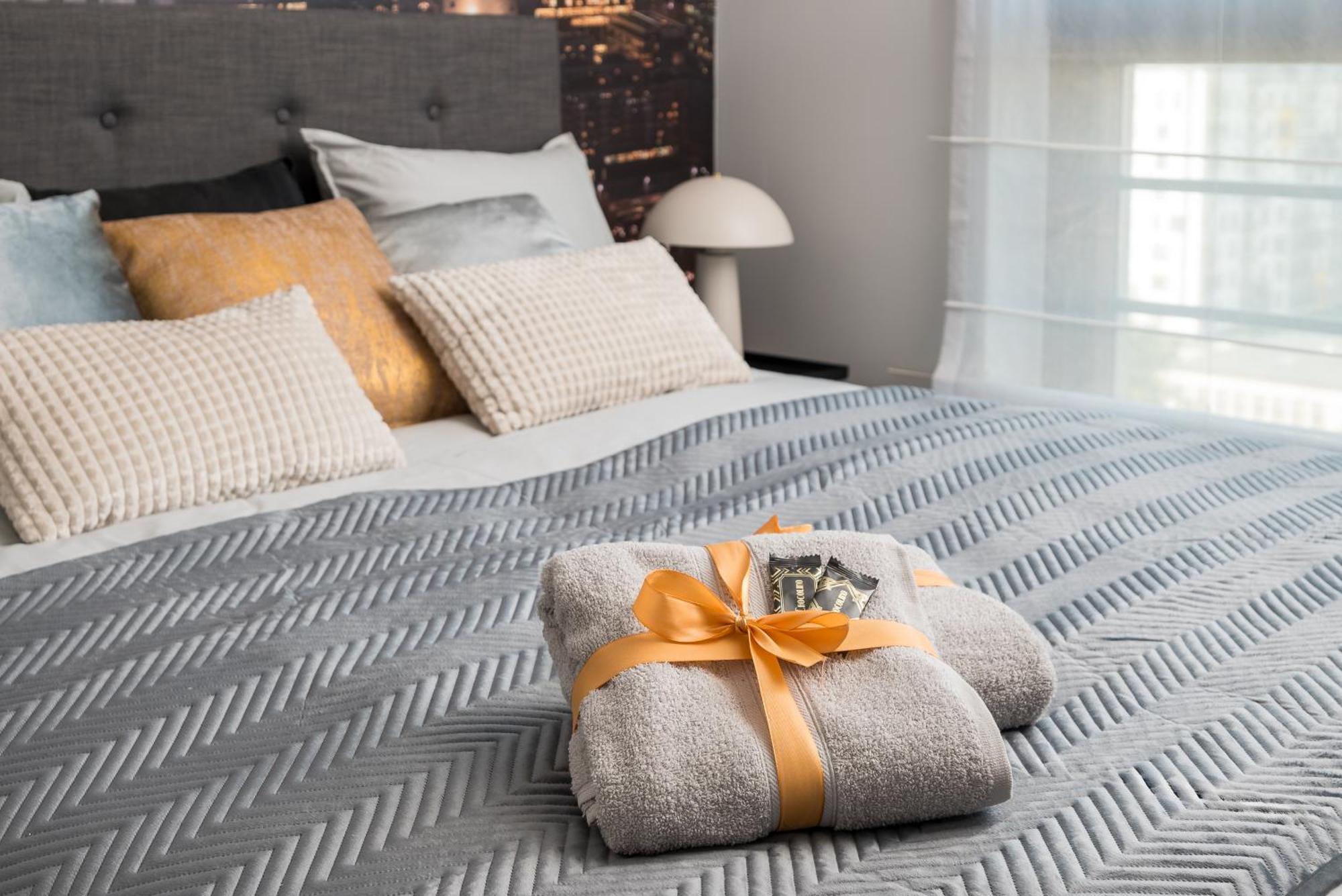 Luxury 2-Bedroom Penthouse Warsaw Skyline 15M Terrace, Garage, Gym, Rooftop & Only 500 M To Metro Εξωτερικό φωτογραφία